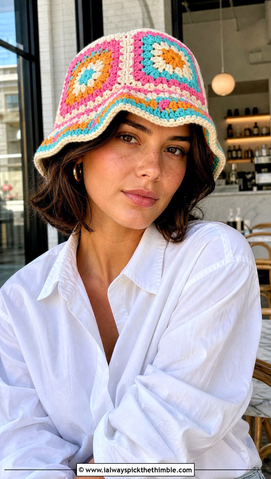 Worsted Weight Granny Square Bucket Hat With White Shirt - 20 Worsted Weight Yarn Crochet Hat outfit ideas