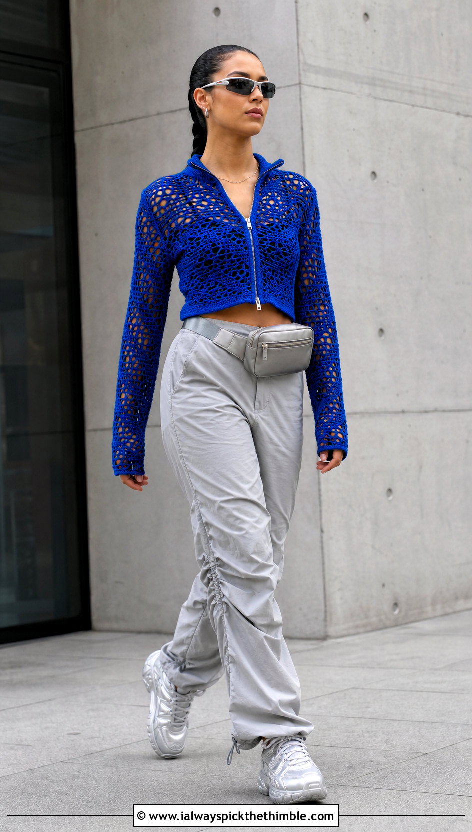 Zip Front Crochet Top With Parachute Pants - 25 crochet tops with sleeves outfit ideas